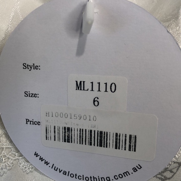 White floral print mini dress - Picture 10 of 10